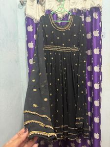 Elegant Black Embroidered Kurta Set
