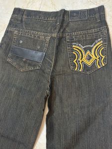 Y2K retro style textured flared jeans