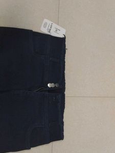 Stylish Black Jeans