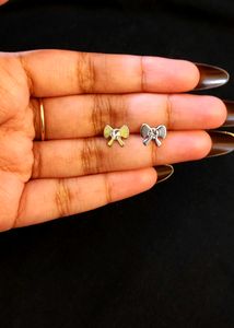 Silver Bow Studs🎀✨