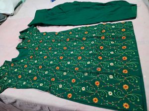 Beautiful Green Floral Kurta Set