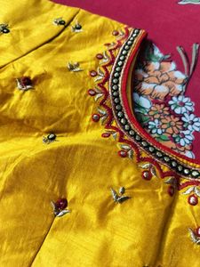 Beautiful Yellow Embroidered Blouse💛✨