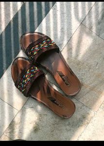 crocs and slipper / slider