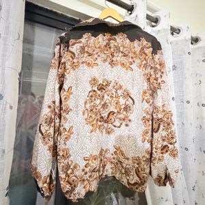 Vintage Floral Print Button-Up Shirt
