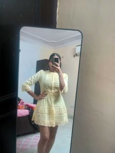 Chic Lace Trimmed Yellow Dress