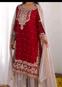 Maroon &amp; Grey Embellished Salwar Kameez🎀