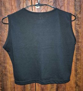 Sleeveless Black Crop Top