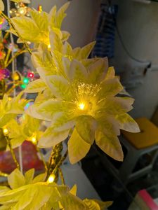 Decorative Flower Lamp with Lights
