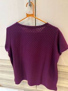 ✨ Allen Solly Textured Plum T-Shirt | Size XL ✨