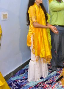 2 kurta 💛+ 🤍 + 1 sharara
