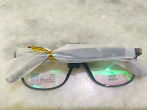 Stylish Black Eyeglasses