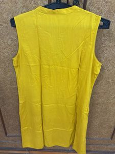 Vibrant Yellow Sleeveless Kurta