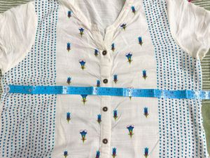 -**Sale**Cream Printed Kurta