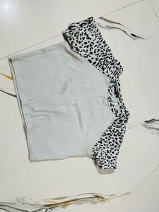 Leopard Print Sleeve Crop T-Shirt