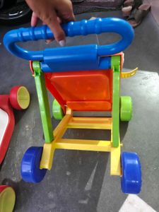 Storio Activity Walker Toy