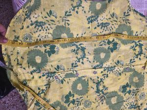 Vibrant Yellow Sleeveless Shirt in XL size