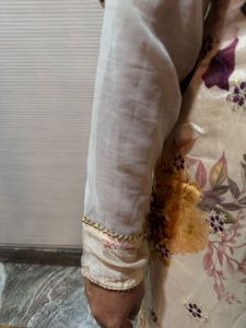 Elegant Floral Kurta Set with Dupatta
