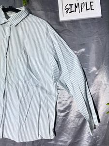 H&amp;M Classic Striped Button-Up Shirt