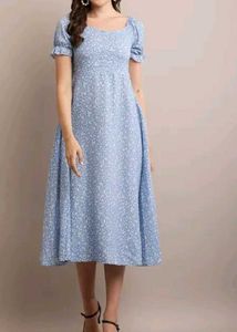 Chic Blue Floral Midi Dress