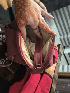 Dusty Rose Textured Shoulder Bag