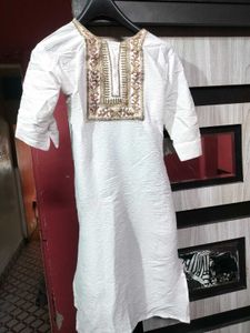 Embellished White Kurta