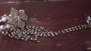 Stunning Rhinestone Bracelet Ring