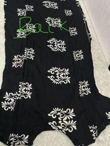 Entricated black embroidery kurta set new