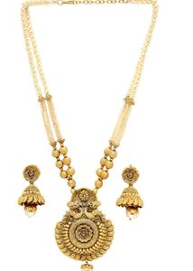 Exquisite Pearl &amp; Gold Necklace Set