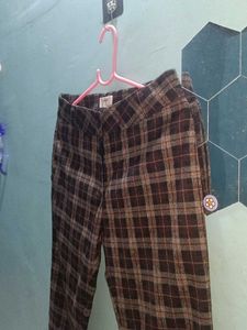 Chic Plaid Trousers