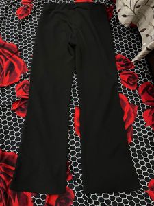 Chic Black Wide-Leg Pants