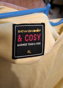 NEVER WORN Sweatshirt