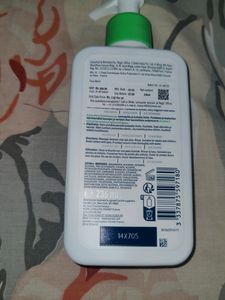 Cerave Hydrating Cleanser