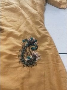 M Kurti Musterd