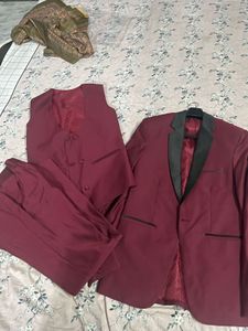 Men's Burgundy Suit Set
