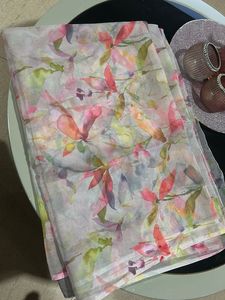 Beautiful Floral Print Saree