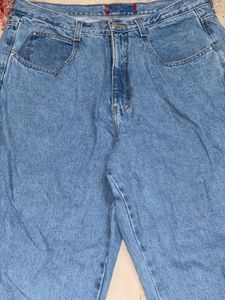 Light Wash Denim Jeans 🩵