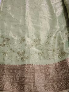 Mehndi Special Saari
