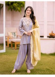 Farshi Lilac Kurta Set with Golden Dupatta