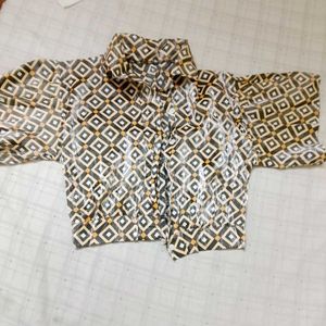Geometric Print Blouse