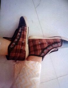 Stylish Plaid Sneakers