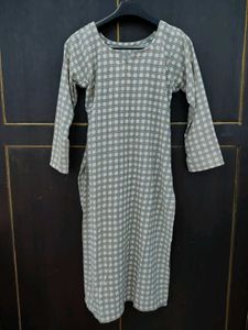checked kurta set ( coordset)