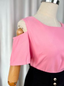 🚀🚀24Hrs EOS SALE🚀🚀 Pink Cold Shoulder Top