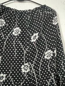 Chic Black &amp; White Floral Polka Dot Blouse