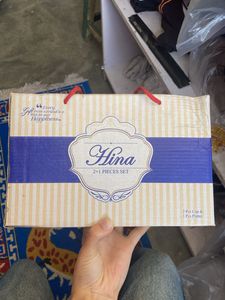 Hina 2+1 Pieces Set