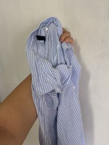 H&M Light Blue Shirt US10