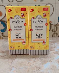 Dot&amp;Key Vitamin C+E Super Bright Sunscreen