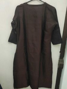 Elegant Dark Brown Kurta with off white em