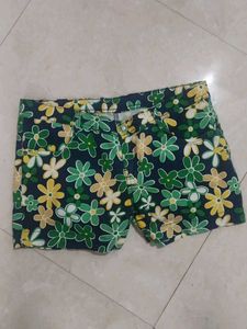 Floral Print Denim Shorts