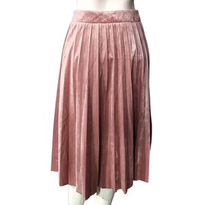 Elegant Pink Pleated Midi Skirt