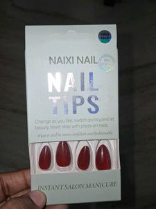Artificial Nails - Red